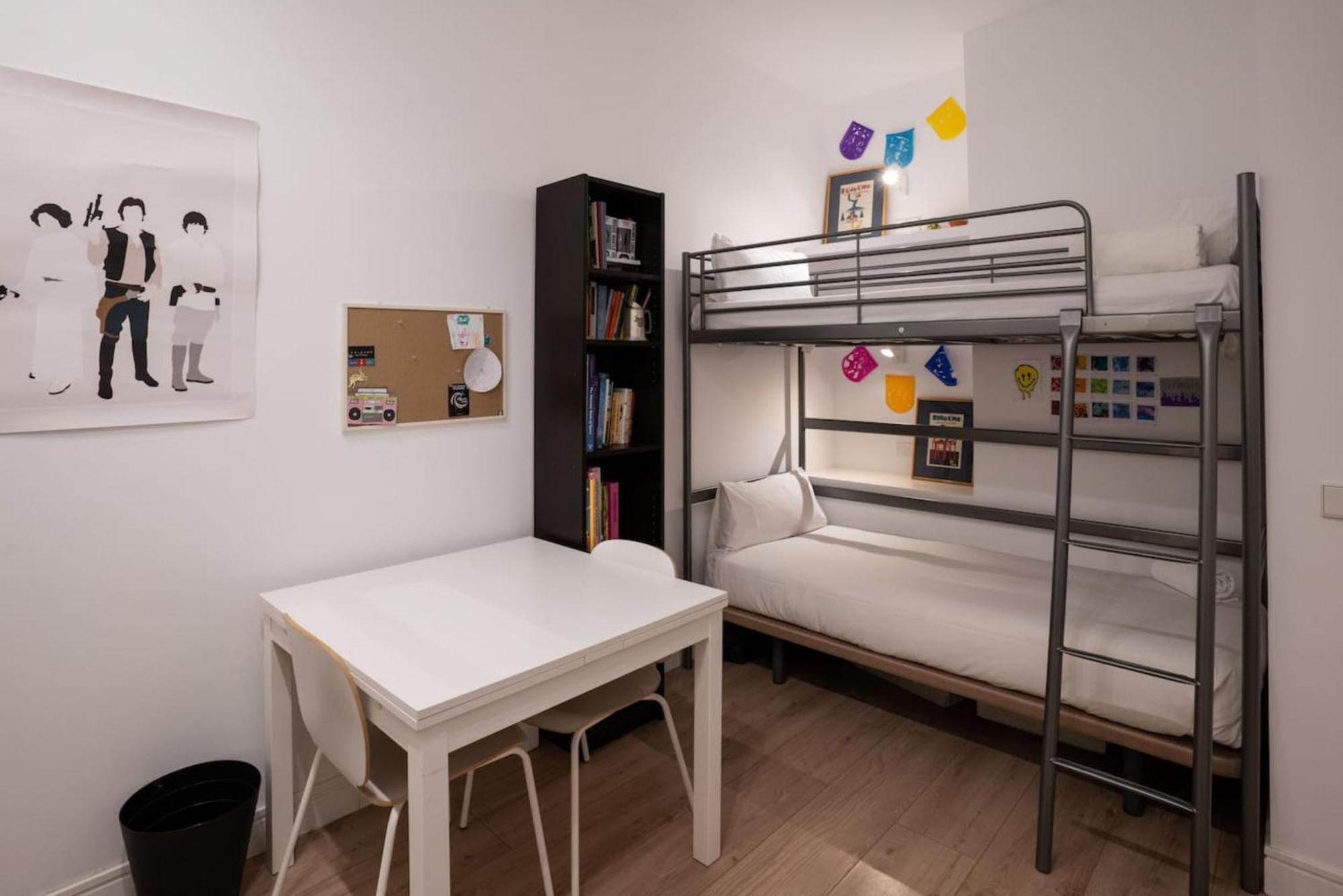 Stylish 2 Bedroom In The Heart Of Apartamento